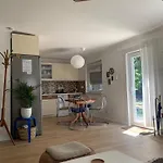Marika Vendeghaz Holiday home Szigetmonostor