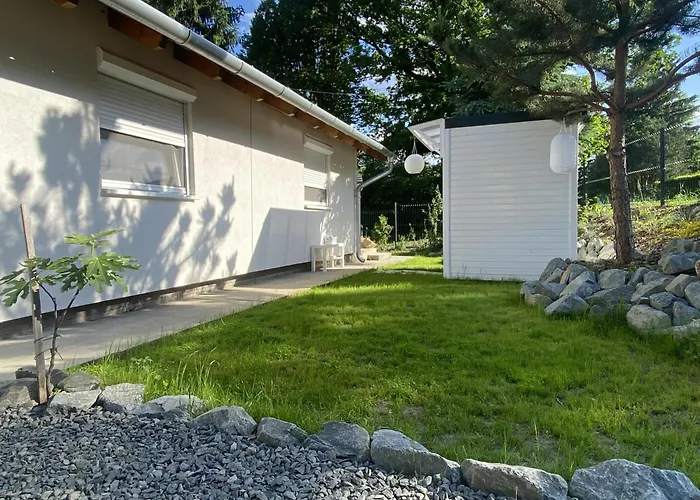 Marika Vendeghaz * Szigetmonostor