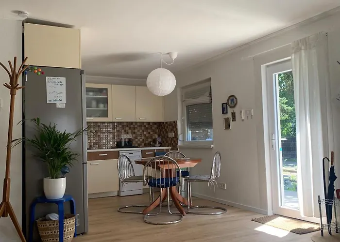 Marika Vendeghaz Ferienhaus Szigetmonostor